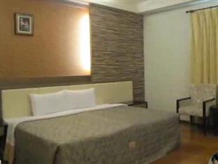 Hua Xiang Motel - Fengshan Kaohsiung Luaran gambar
